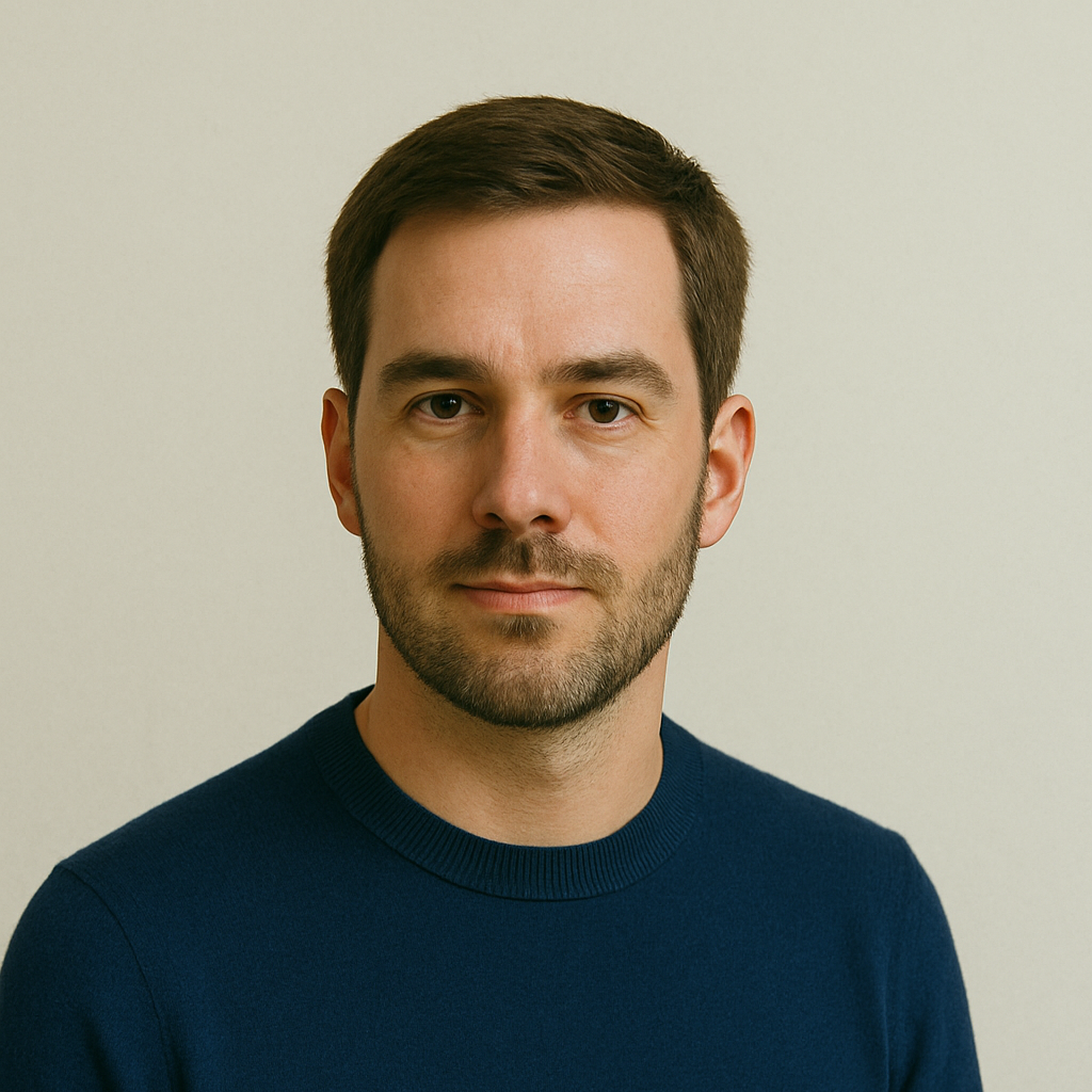 marco-grafik-designer-1.png marco-grafik-designer-1.png